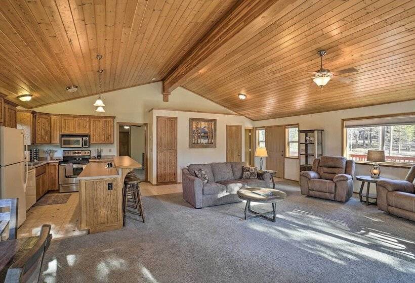 Mccloud Cabin W/ 3.5 Miles Of Private Hiking!