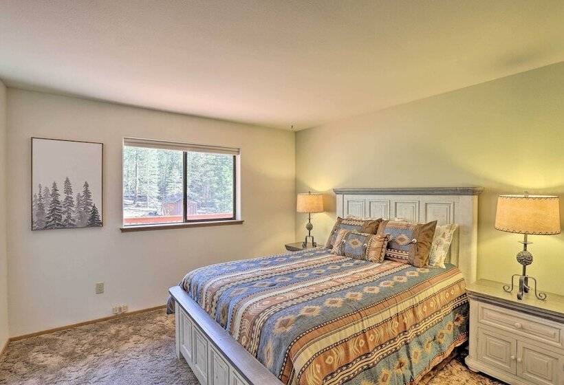 Mccloud Cabin W/ 3.5 Miles Of Private Hiking!