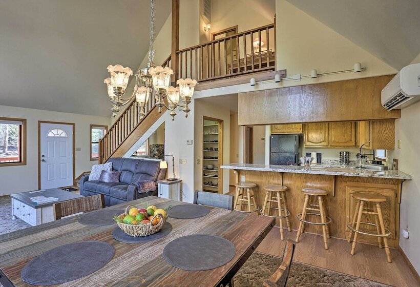 Mccloud Cabin W/ 3.5 Miles Of Private Hiking!