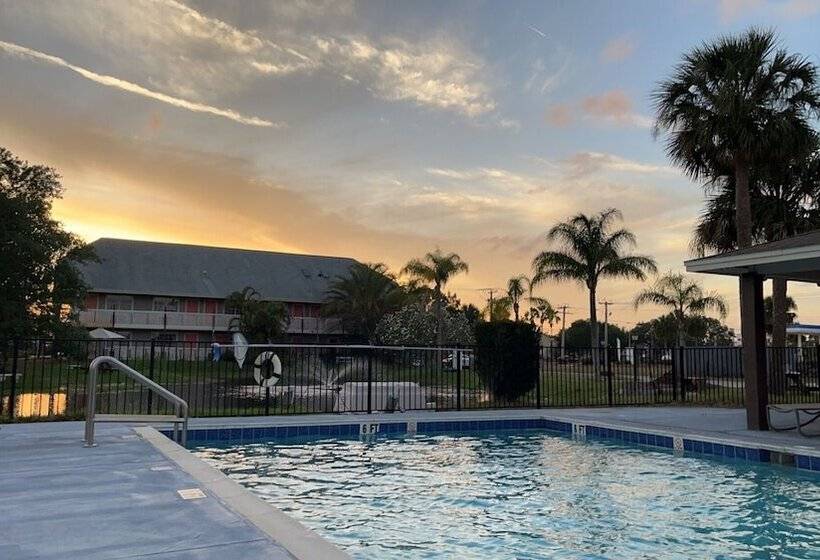 מוטל Rockledge Rooms And Rentals