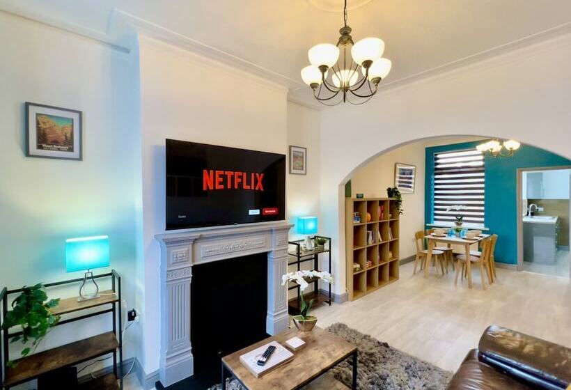 Пансион Bramhall House