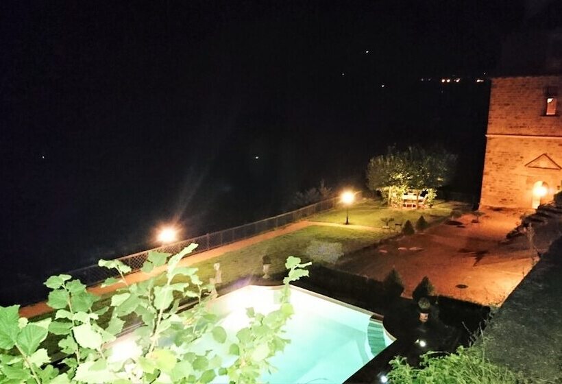 بنسيون Chateau La Servayrie