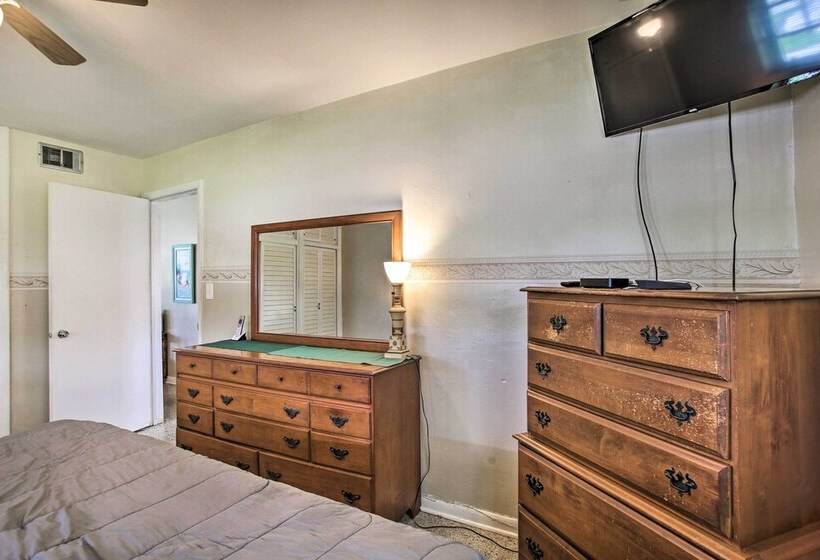 Pets Welcome: Cozy Home W/ Pool In Margate!