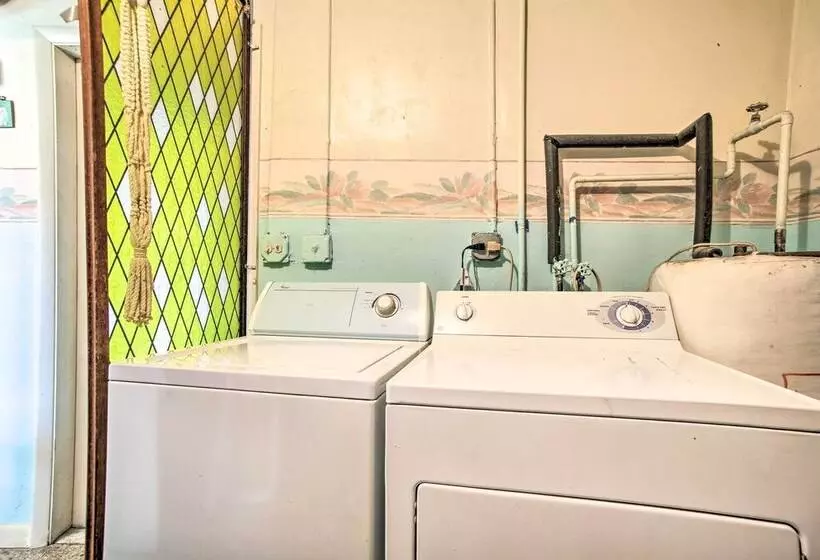 Pets Welcome: Cozy Home W/ Pool In Margate!