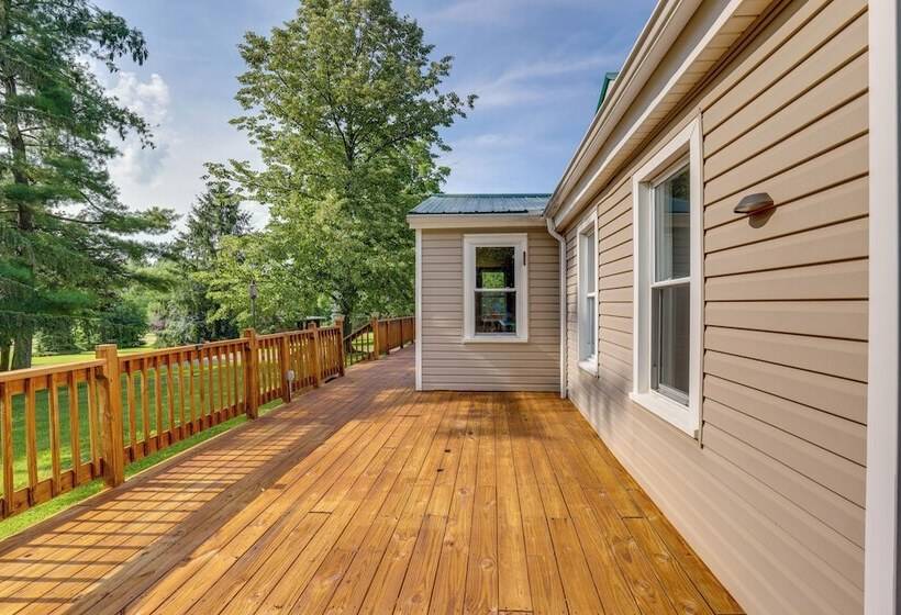 Pet Friendly Seneca Lake Home W/ Private Deck