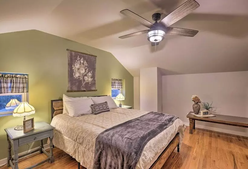 Pet Friendly Seneca Lake Home W/ Private Deck