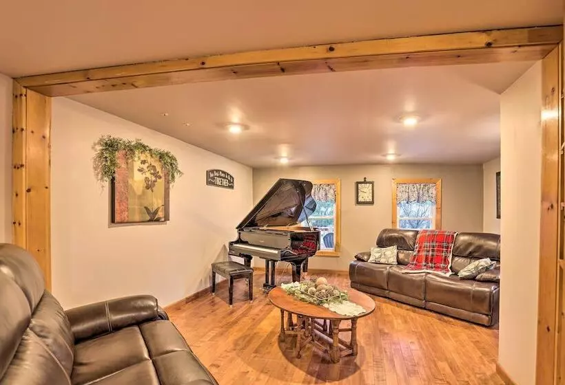 Pet Friendly Seneca Lake Home W/ Private Deck