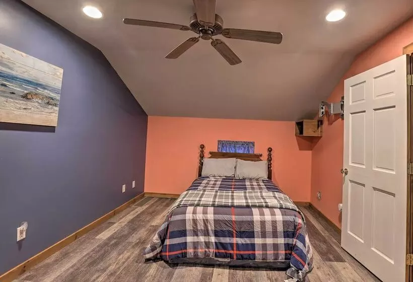 Pet Friendly Seneca Lake Home W/ Private Deck