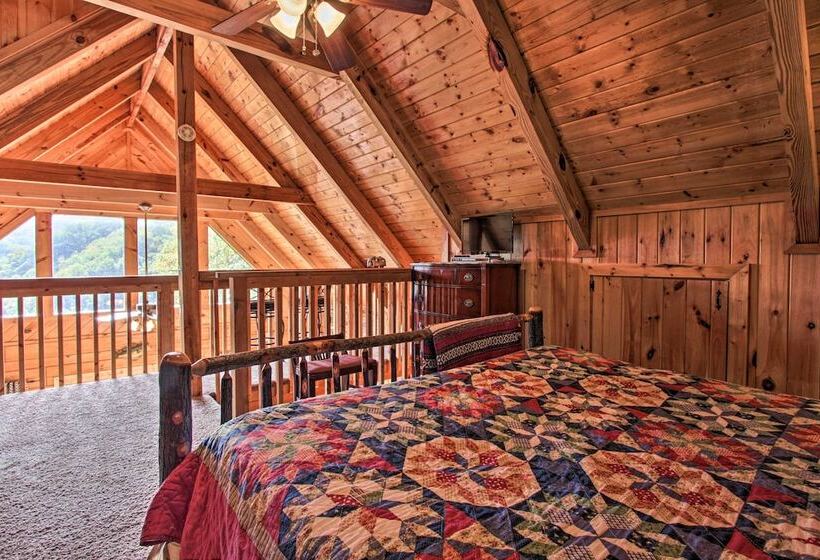 Pigeon Forge Scenic Solitude W/ Private Hot Tub!