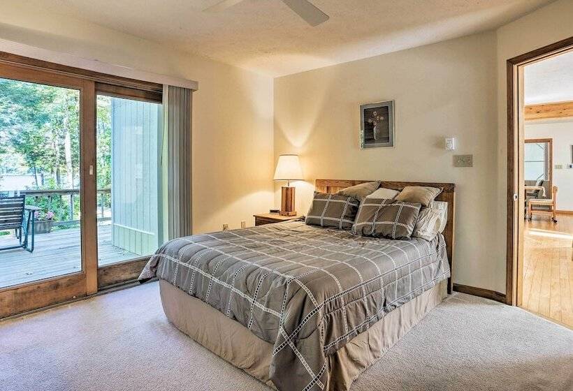 Pocono Lake Paradise W/ Private Beach & Dock!