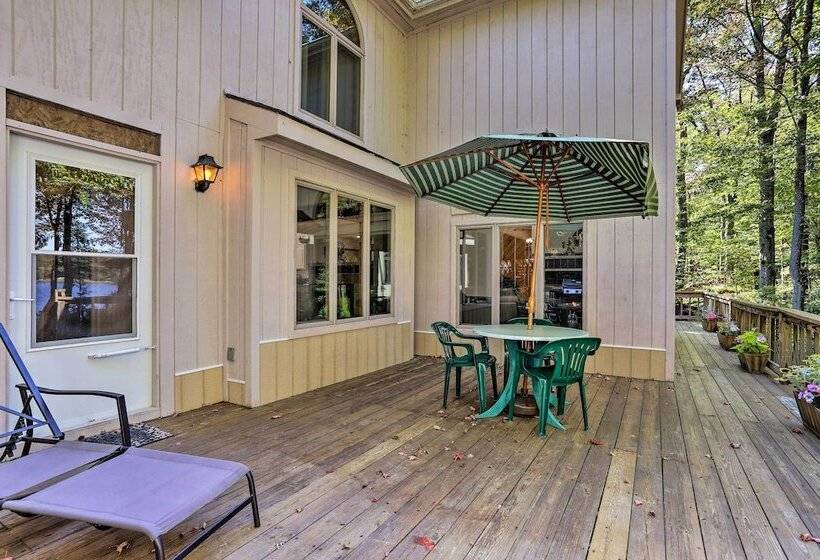 Pocono Lake Paradise W/ Private Beach & Dock!