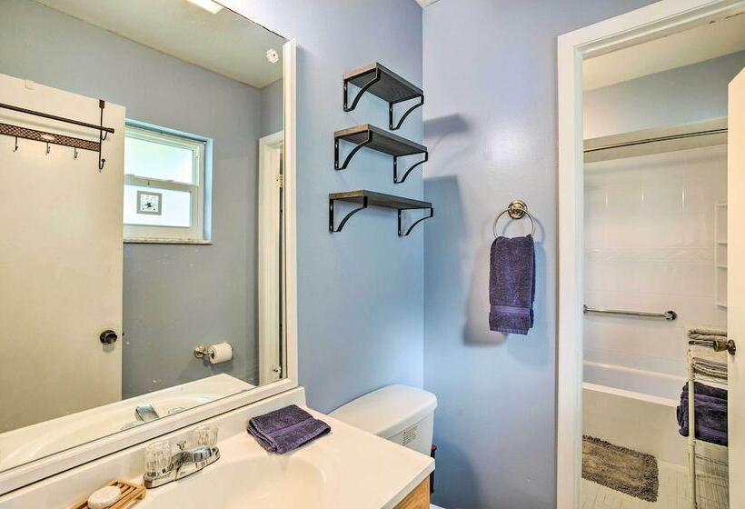 Port St Lucie Vacation Home W/ Lanai & Pool!