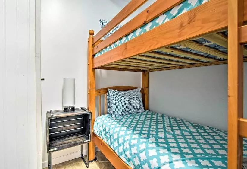 Private Blue Ridge Home W/ Hot Tub, Mountain Views