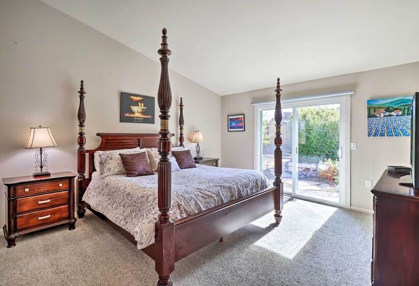 Reno Home W/ Private Yard + Hot Tub