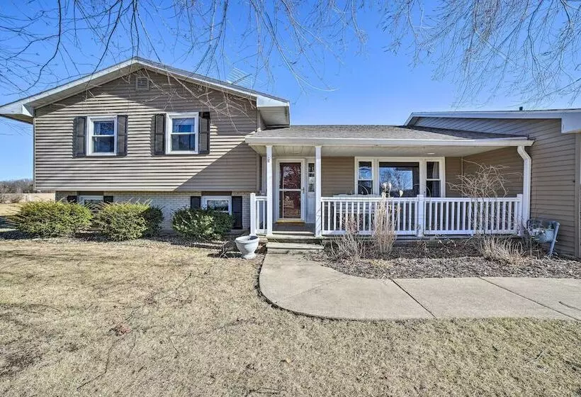 Rural Seneca House W/ Yard Near I 80