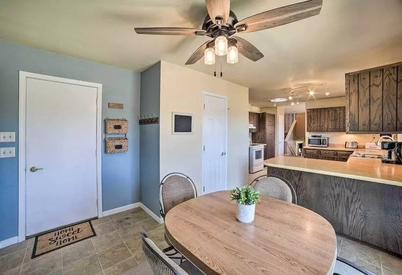 Rural Seneca House W/ Yard Near I 80