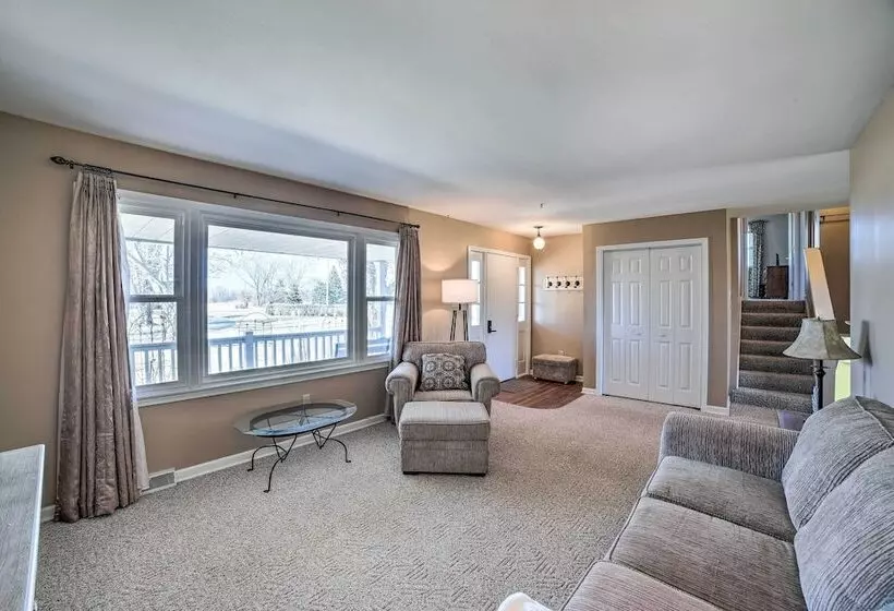 Rural Seneca House W/ Yard Near I 80