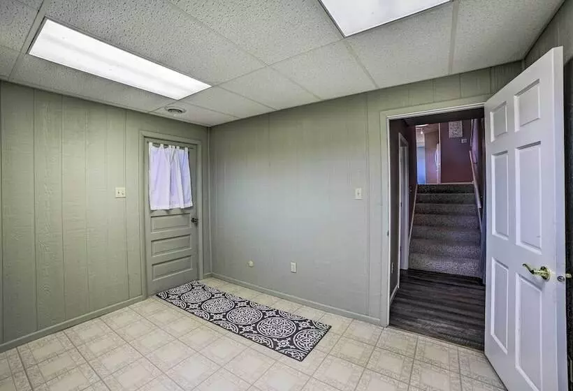 Rural Seneca House W/ Yard Near I 80