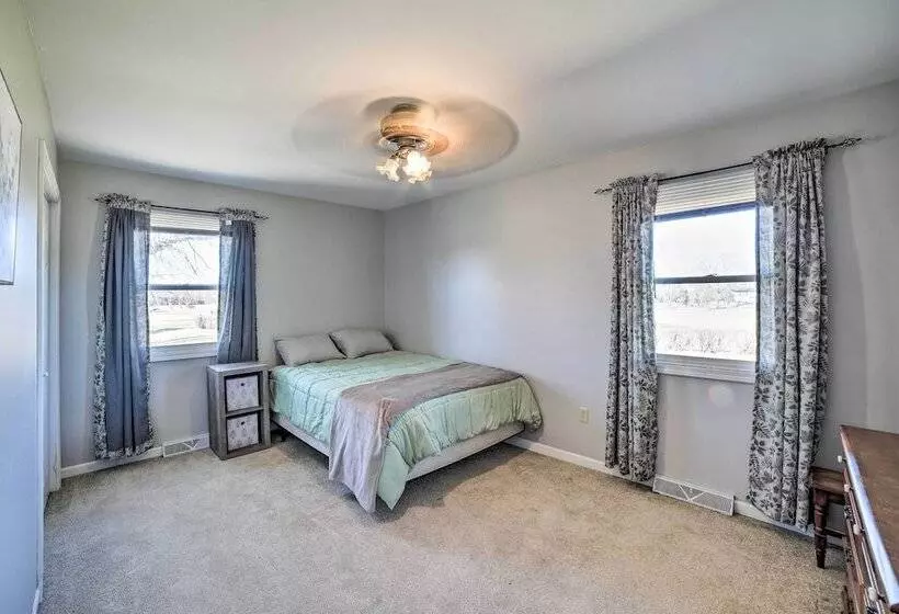 Rural Seneca House W/ Yard Near I 80