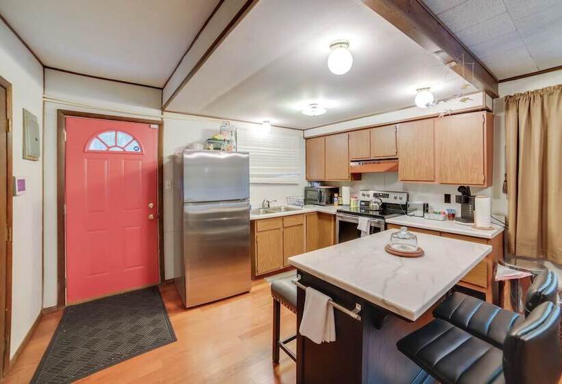 Rustic Cottage With Fire Pit & Private Yard!