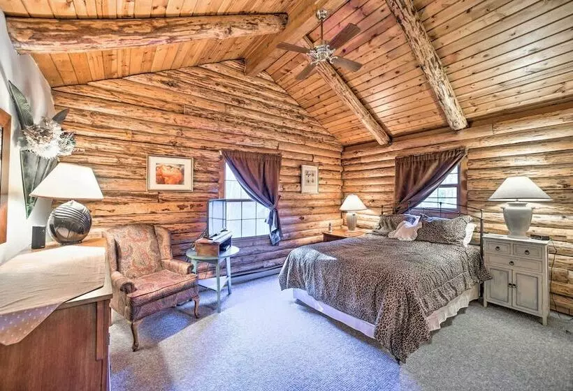 Pet Friendly New York Cabin W/ Hot Tub & Game Room