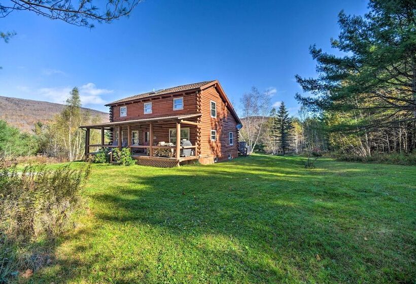 Pet Friendly New York Cabin W/ Hot Tub & Game Room