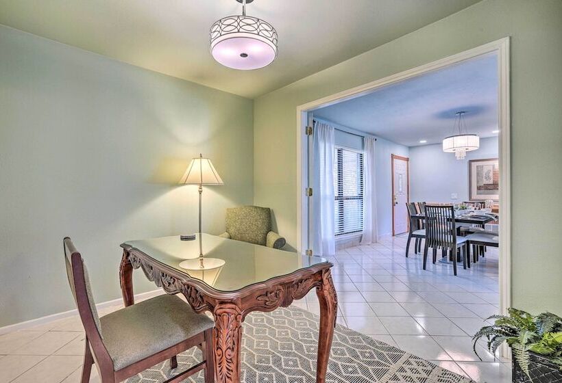 Lovely San Antonio Home ~ 13 Mi To Downtown!