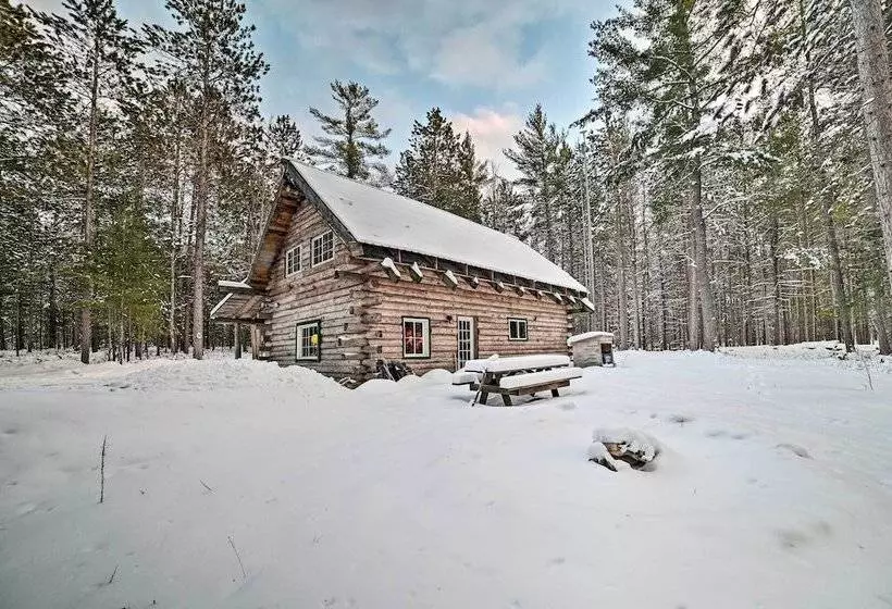 Secluded Vanderbilt Cabin, 9 Mi To Treetops!