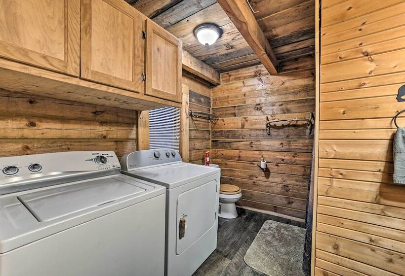 Secluded Vanderbilt Cabin, 9 Mi To Treetops!