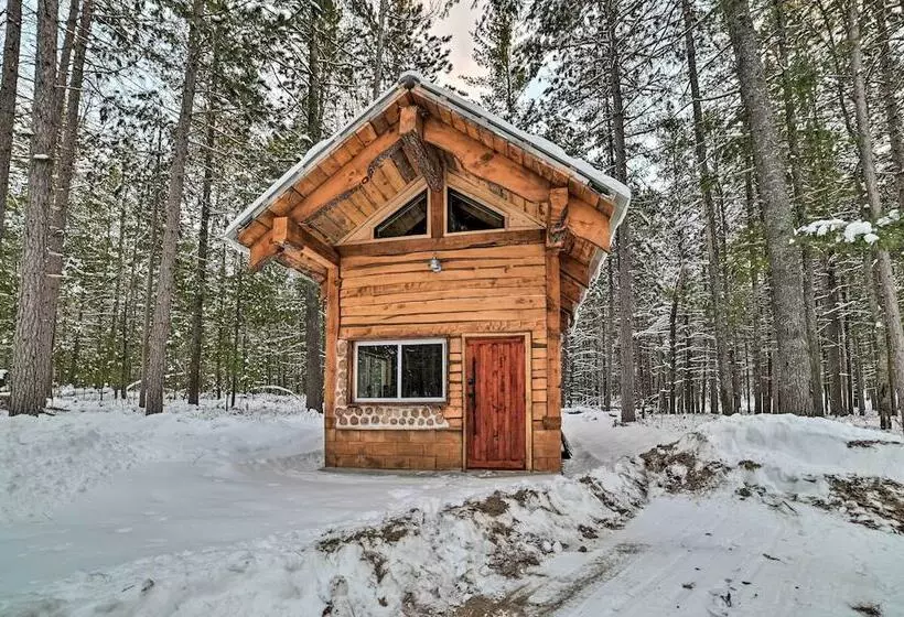 Secluded Vanderbilt Cabin, 9 Mi To Treetops!