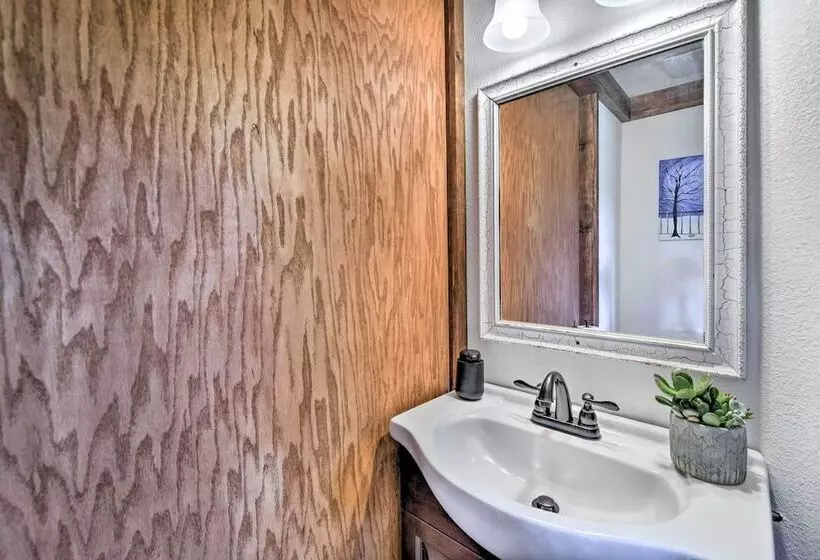 Spacious Glen Rose Home On Paluxy Riverfront