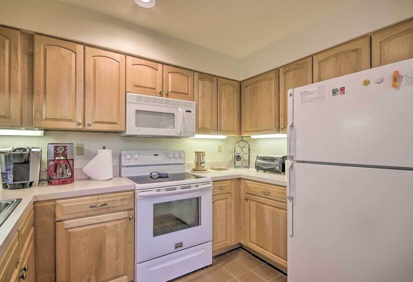 Spacious Mercersburg Home At Whitetail Resort