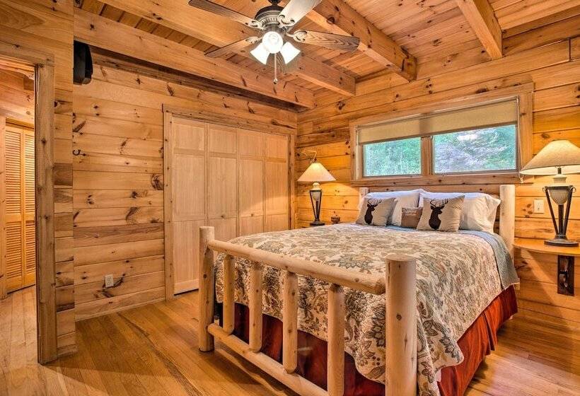 Streamside Bryson City Cabin W/ Hot Tub & Sauna