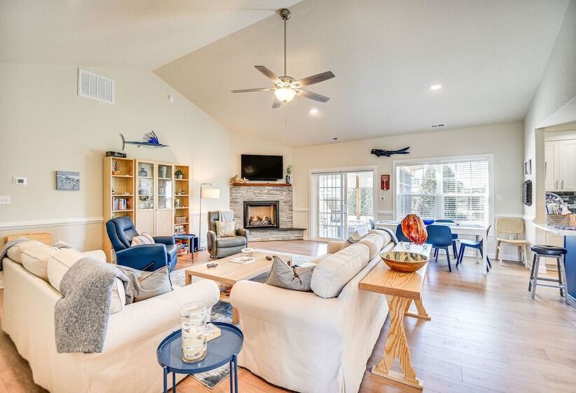 Stunning Cape Charles Retreat ~ 1 Mi To Beach
