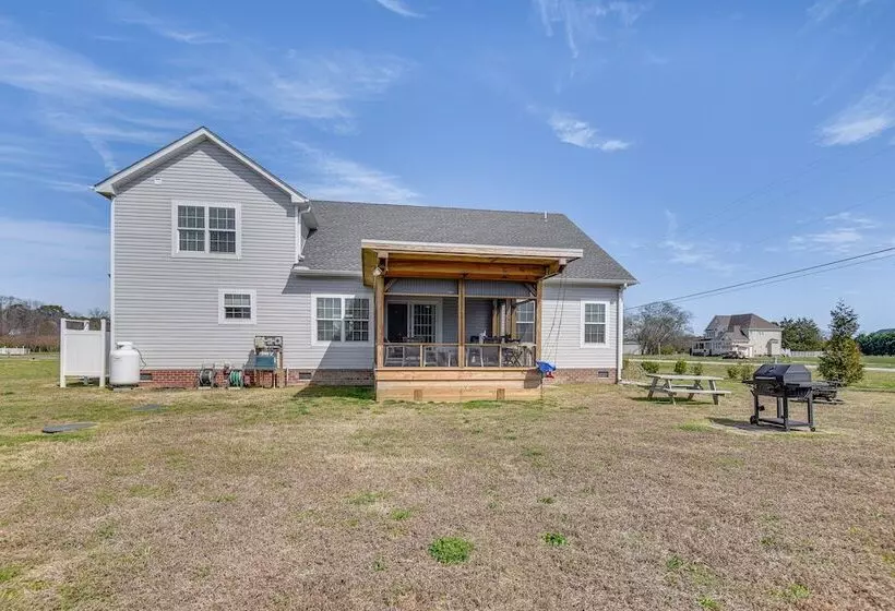 Stunning Cape Charles Retreat ~ 1 Mi To Beach