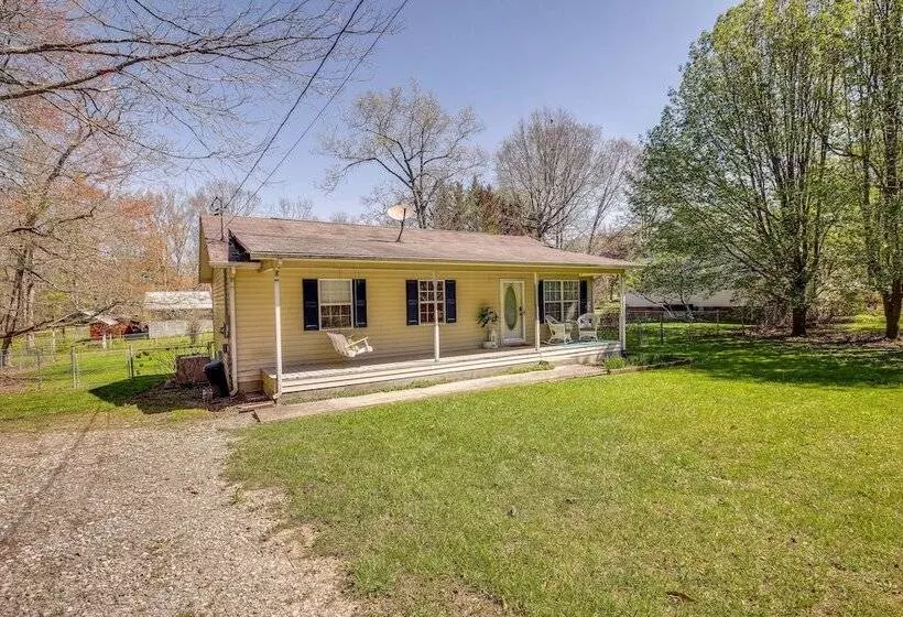 Tracy City Home Near South Cumberland State Park!