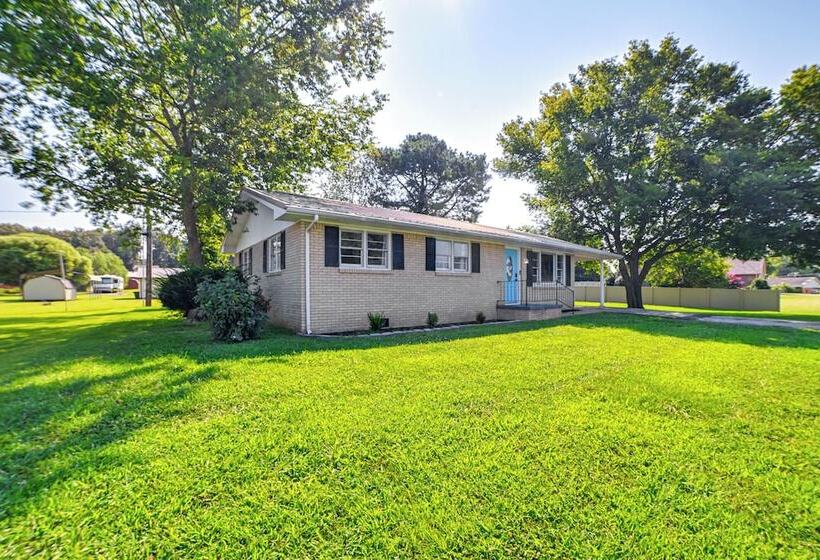 Vick S Hunting Lodge  Near Fishing + Hiking