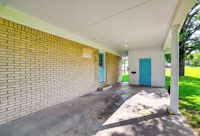 Vick S Hunting Lodge  Near Fishing + Hiking