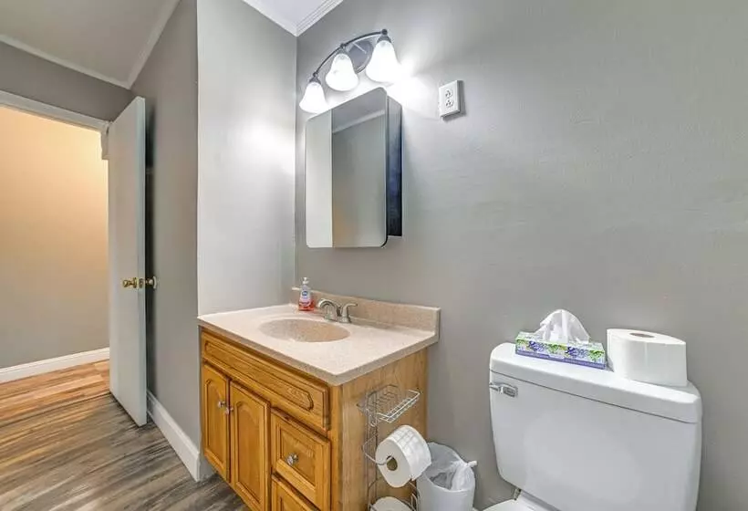 Vick S Hunting Lodge  Near Fishing + Hiking