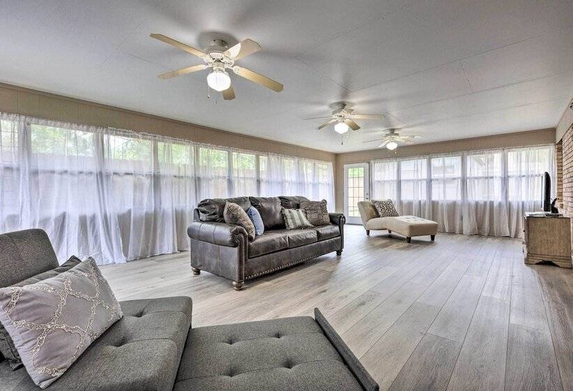 Welcoming Hattiesburg Home < 2 Mi To Usm!