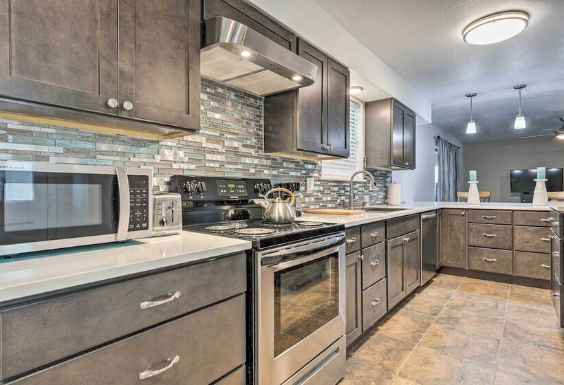 Welcoming Hattiesburg Home < 2 Mi To Usm!