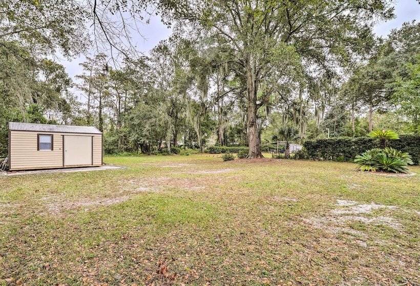 Welcoming Jacksonville Home < 9 Mi To Beach!