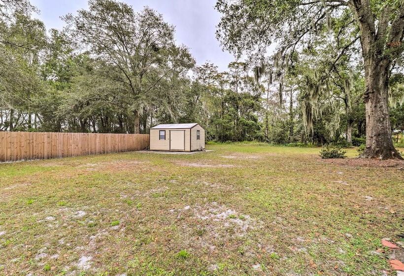 Welcoming Jacksonville Home < 9 Mi To Beach!