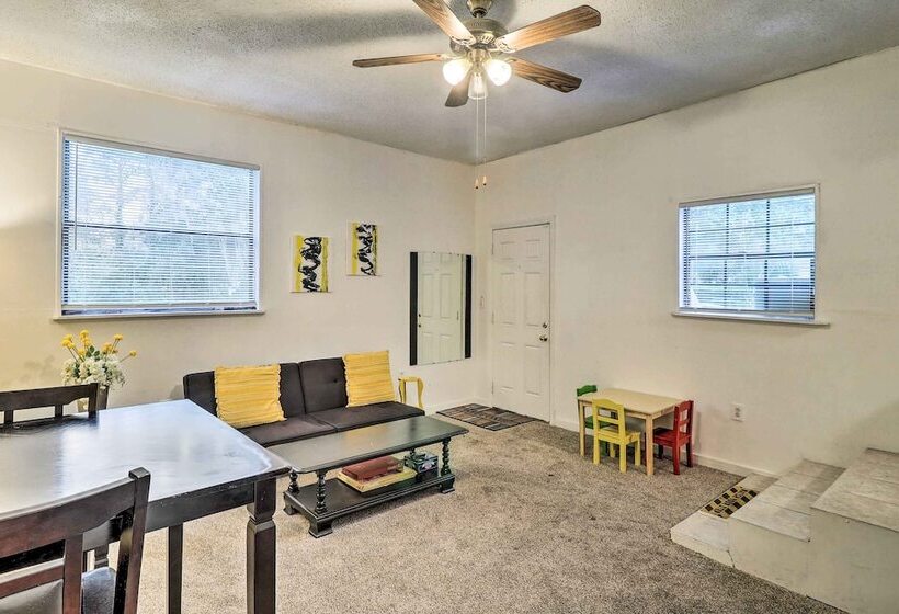 Welcoming Jacksonville Home < 9 Mi To Beach!