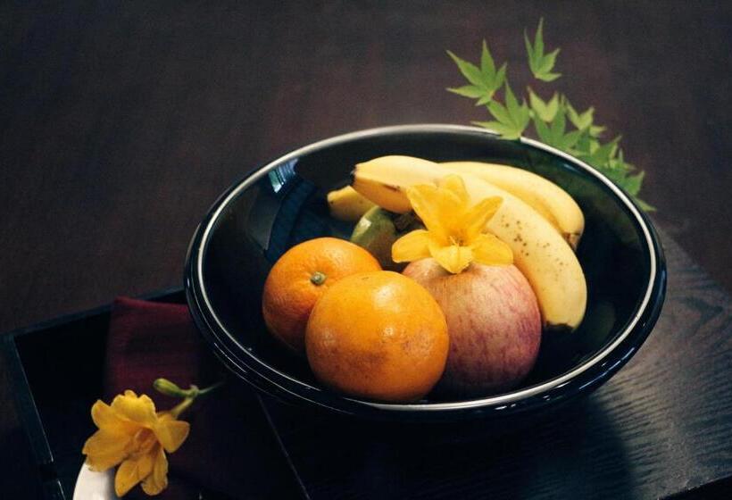 Banyan Tree Hotel Huangshan The Ancient Charm Of Huizhou, A Paradise