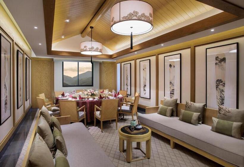Banyan Tree Hotel Huangshan The Ancient Charm Of Huizhou, A Paradise