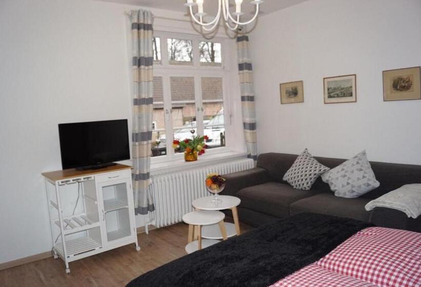 Хостел Landhaus Eickhof