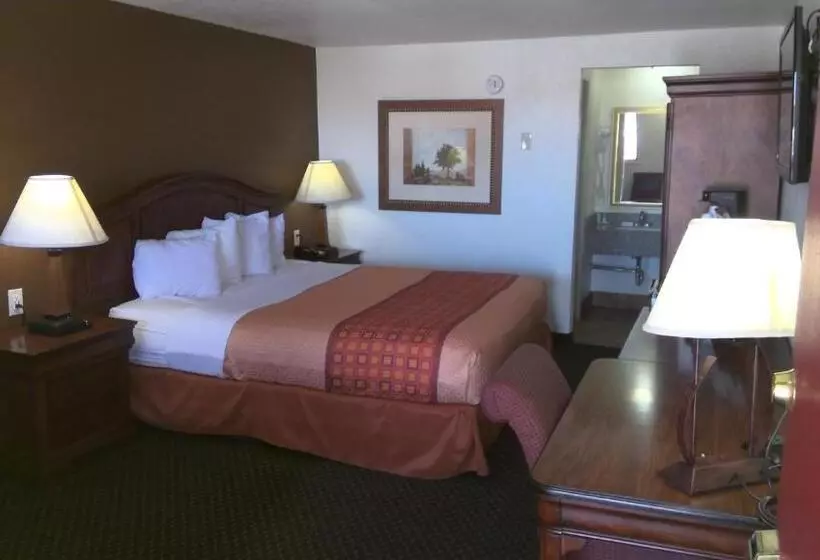 ホテル 1st Interstate Inn Montrose