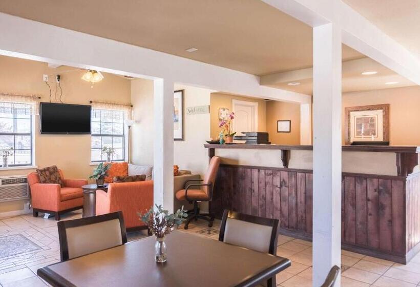 호텔 1st Interstate Inn Montrose