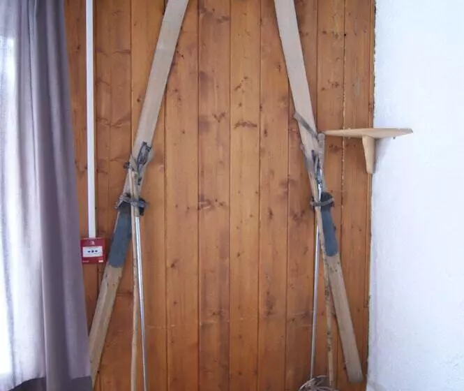ホテル Auberge De Violaine